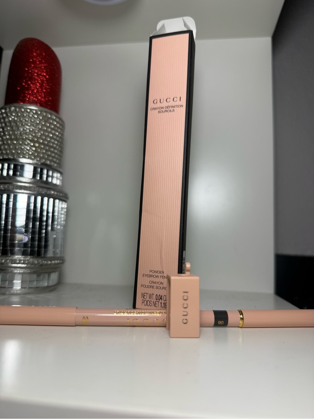 Gucci Powder Eyebrow Pencil shade noir
black/brown